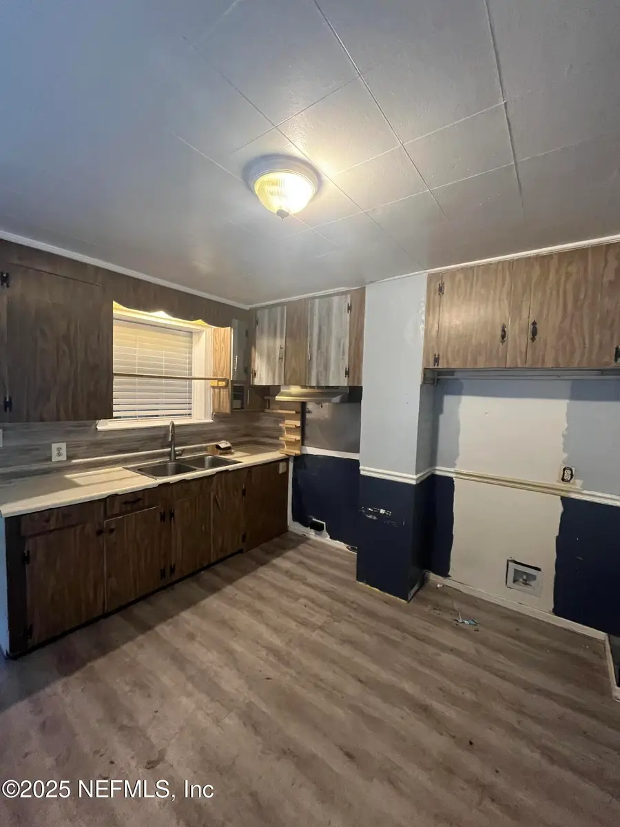 3001 Forest Boulevard, Jacksonville, FL 32246 - Image #2