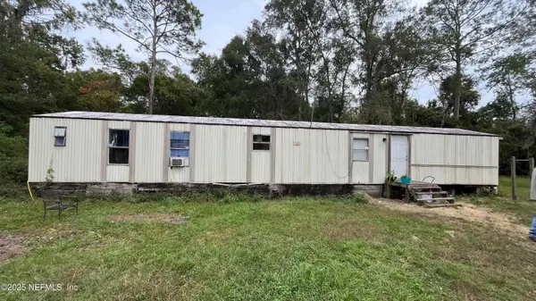 10017 Factory Avenue, Hampton, FL 32044