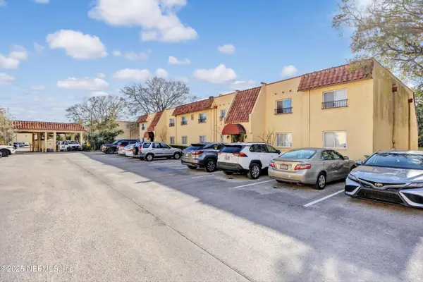 6528 Valerosa Court #2, Jacksonville, FL 32217