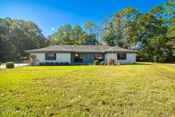 12850 Deep Lagoon W Place, Jacksonville, FL 32246
