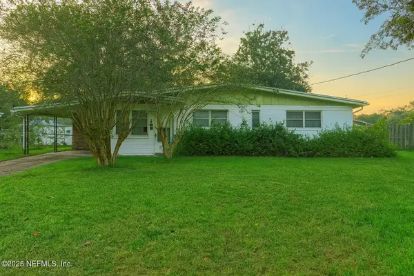 4558 Daughtry E Boulevard, Jacksonville, FL 32210