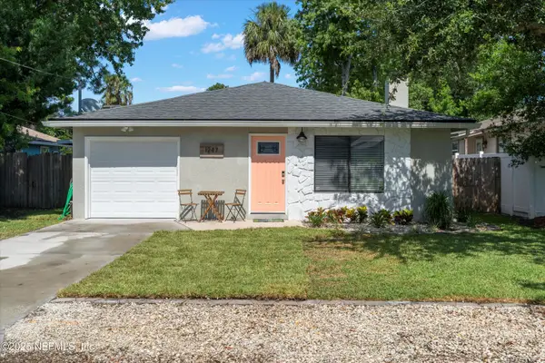 1247 13th N Street, Jacksonville Beach, FL 32250