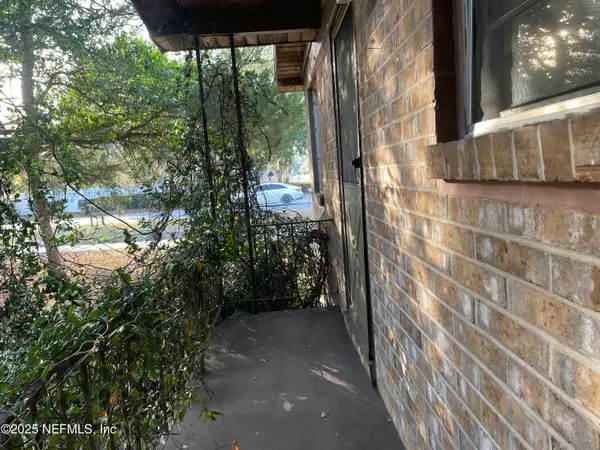 679 James Court, Macclenny, FL 32063