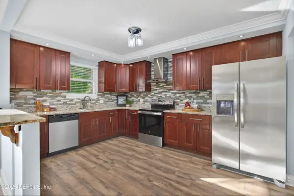 1808 Starwan E Road, Jacksonville, FL 32211