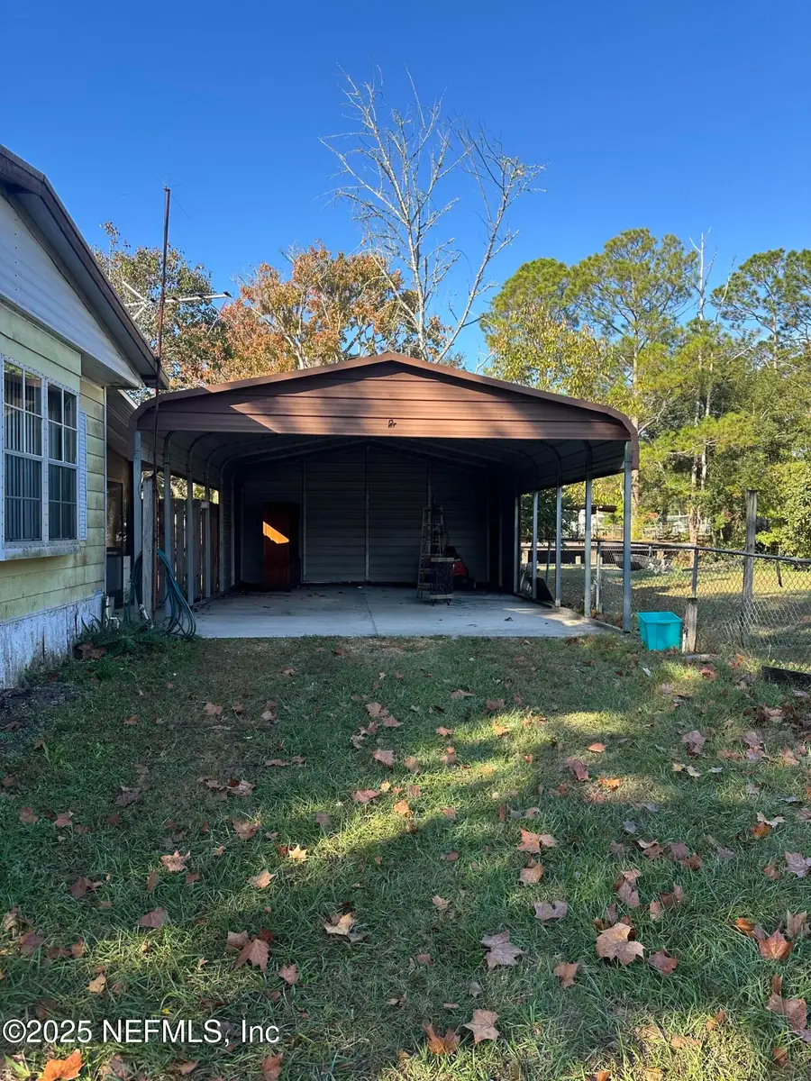 125 Waterside Avenue, Satsuma, FL 32189 - Image #3