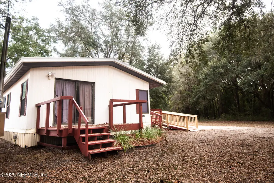 926 Annette Avenue, Interlachen, FL 32148 - Image #3