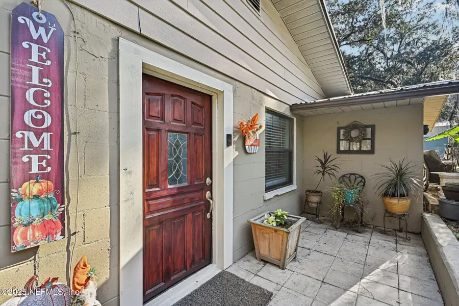 128 Serenity Drive, Melrose, FL 32666 - Image #2