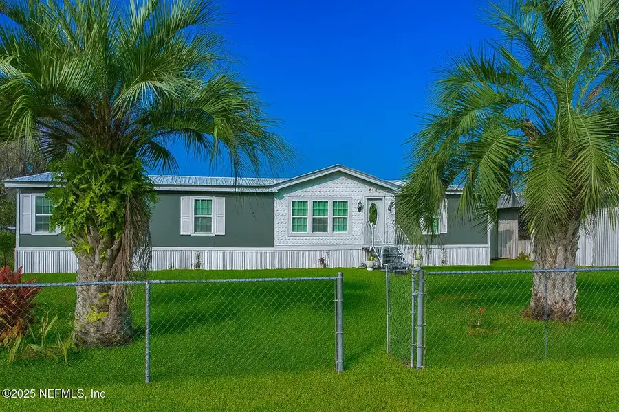 212 Alabama Street, Crescent City, FL 32112 - Image #2