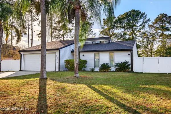 3172 Vine Street, Orange Park, FL 32065