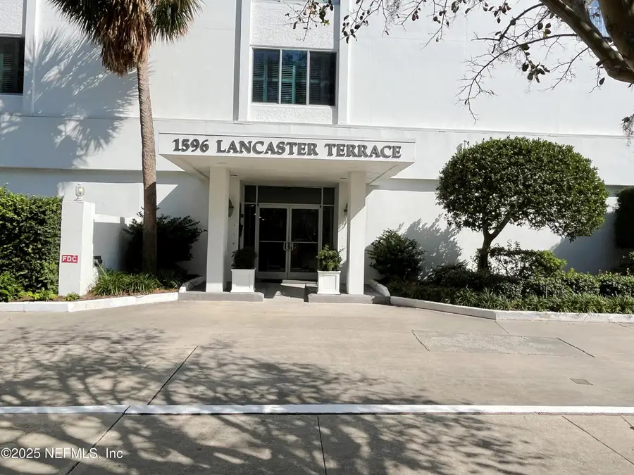 1596 Lancaster Terrace #7A, Jacksonville, FL 32204 - Image #3