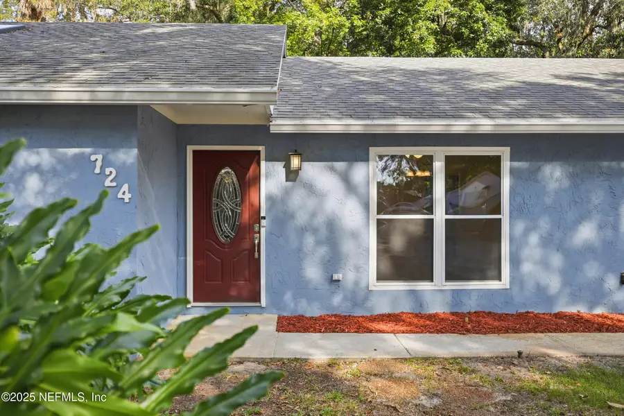 724 Camellia Terrace S Court, Neptune Beach, FL 32266 - Image #2