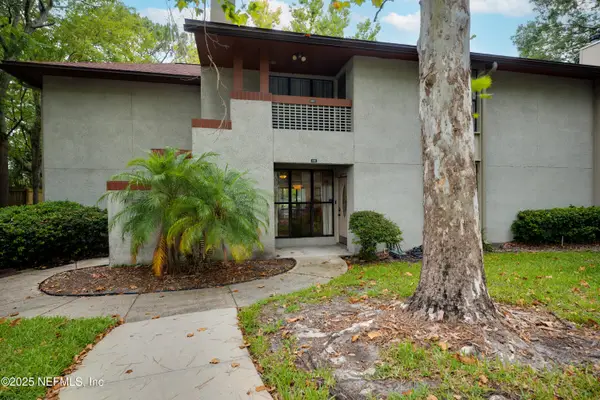 1101 Wood Hill Place #1101, Jacksonville, FL 32256