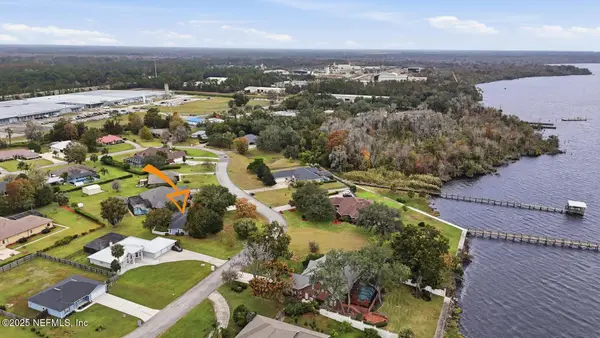 241 Crystal Cove Drive, Palatka, FL 32177