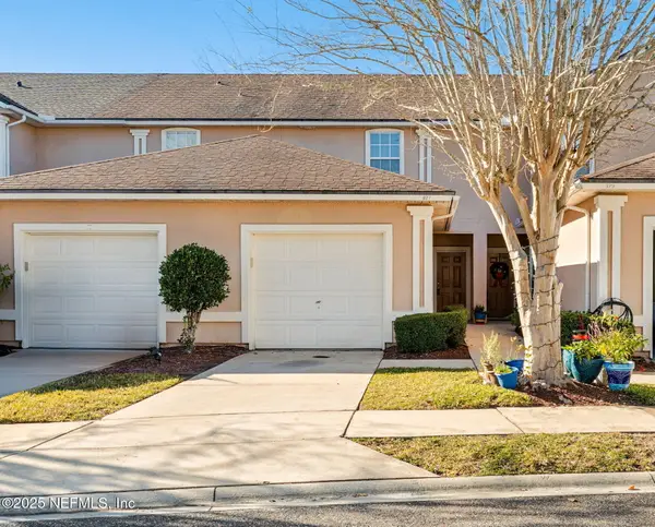 877 Southern Creek Drive, St. Johns, FL 32259