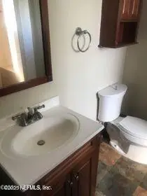 338 W 11th W Street, Jacksonville, FL 32206