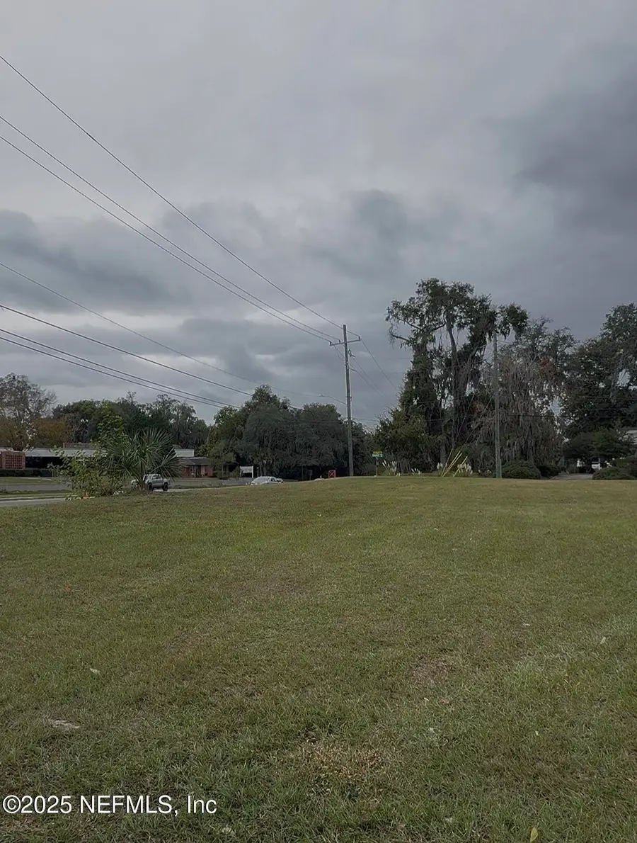 1527 Campbell Avenue, Jacksonville, FL 32207 - Image #3