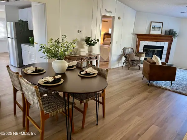 2160 Glen Gardner Drive, Jacksonville, FL 32246