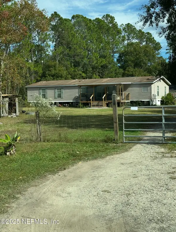 955 Village Green Drive, Jacksonville, FL 32234