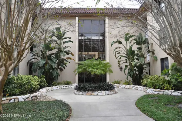 1820 Sevilla Boulevard #211, Atlantic Beach, FL 32233