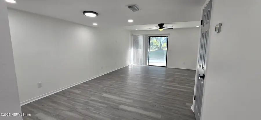 3517 Peeler Road #17, Jacksonville, FL 32277 - Image #3