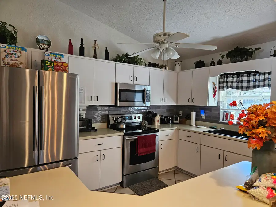 32 Fir Trail Drive, Ocala, FL 34472 - Image #3