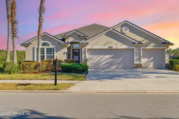 16427 Magnolia Grove Way, Jacksonville, FL 32218