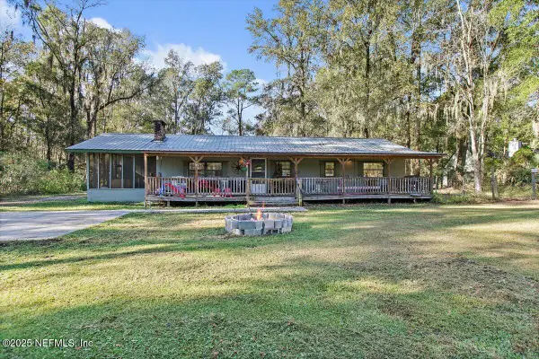 45077 Clemmons Road, Callahan, FL 32011