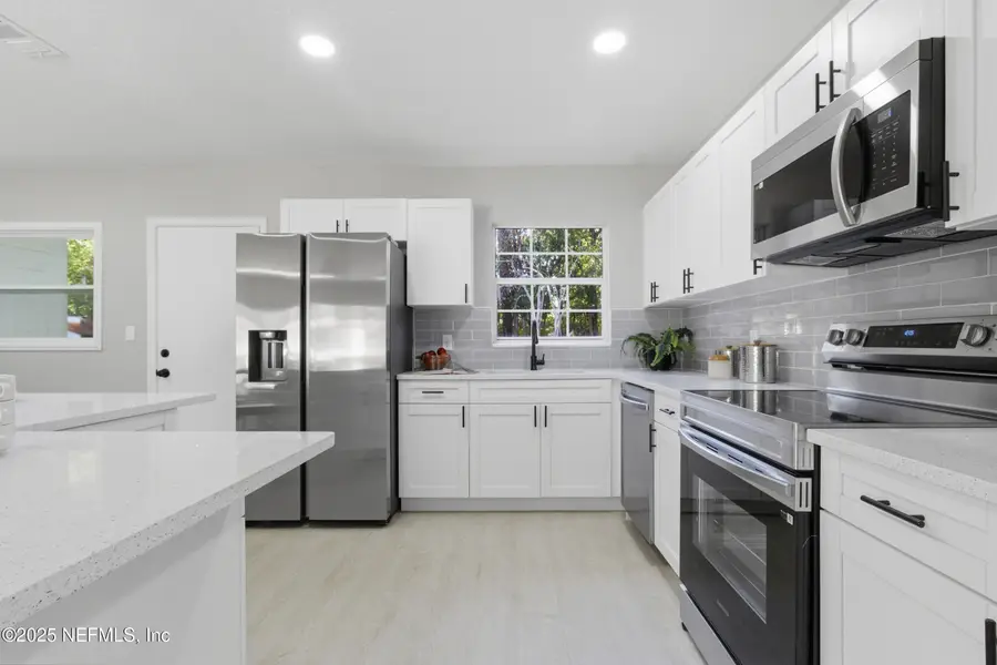 2147 Maney Drive, Jacksonville, FL 32216 - Image #2