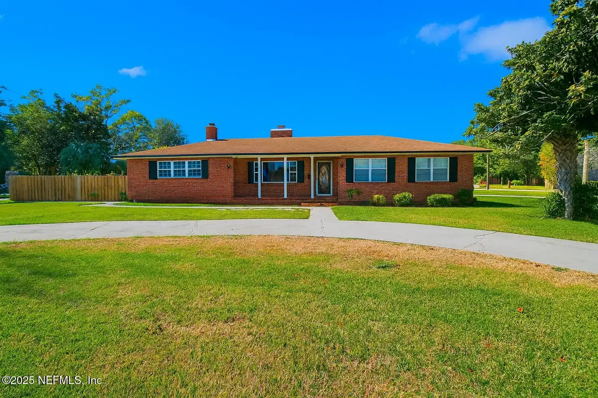 1604 Carbondale N Drive, Jacksonville, FL 32208 - Image #1