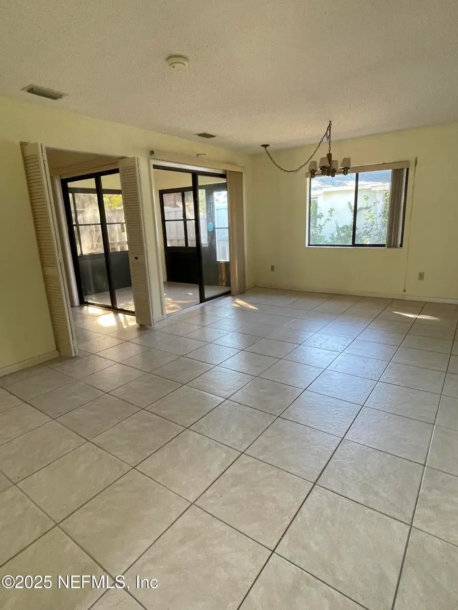 8 Lake Forest Place, Palm Coast, FL 32137 - Image #2