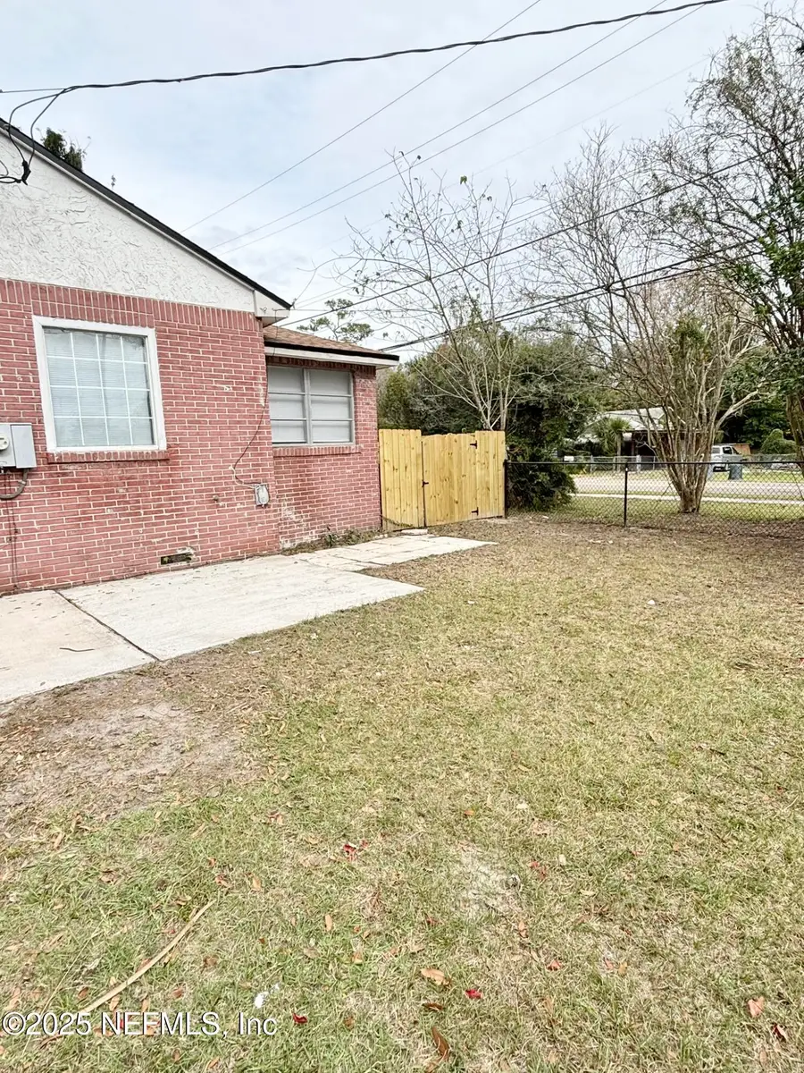 1588 Hamilton Street, Jacksonville, FL 32210 - Image #2