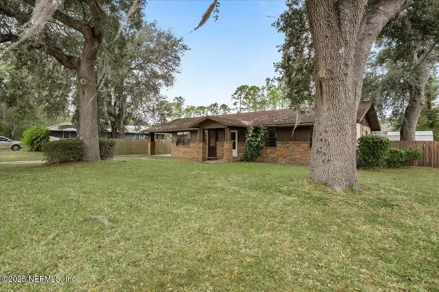 128 Karen Court, Palatka, FL 32177 - Image #2