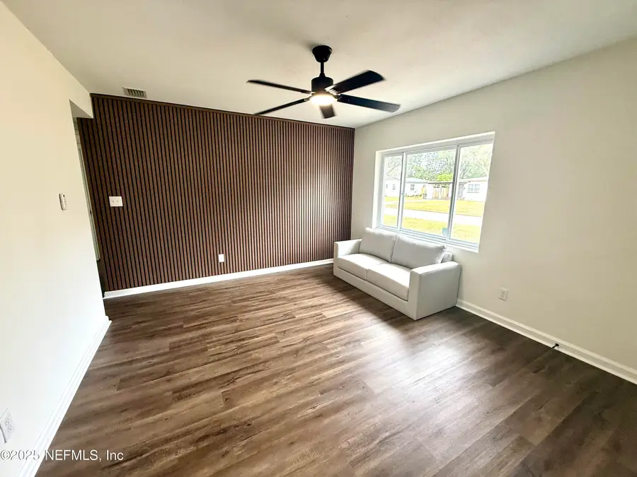 6240 Sage Drive, Jacksonville, FL 32210 - Image #3