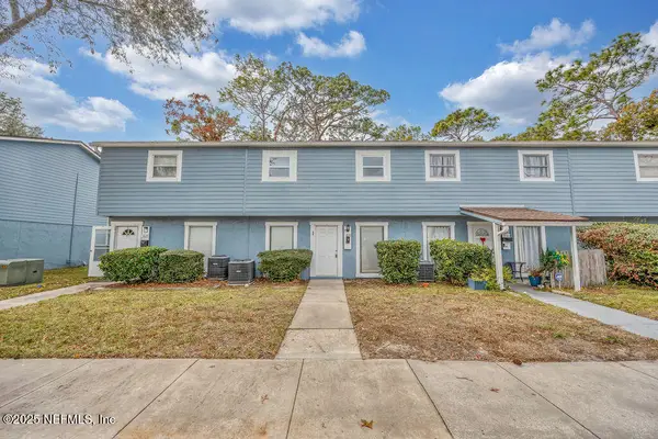 1830 Willowood Drive, Jacksonville, FL 32225