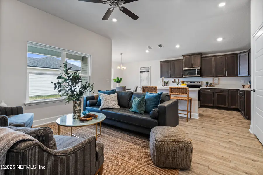 8223 Helmsley Boulevard, Jacksonville, FL 32219 - Image #3