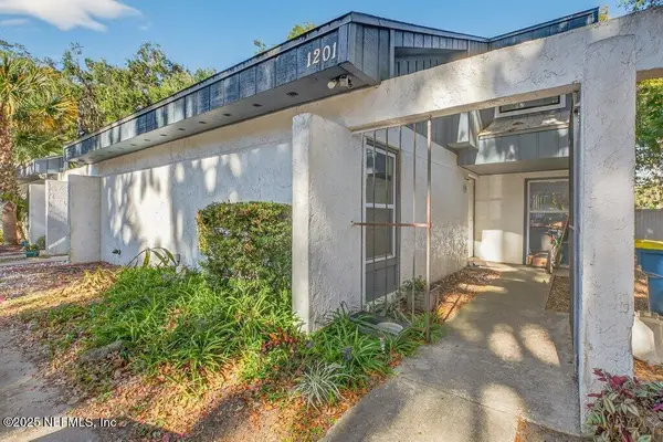1201 Mayport Landing Circle, Jacksonville, FL 32233