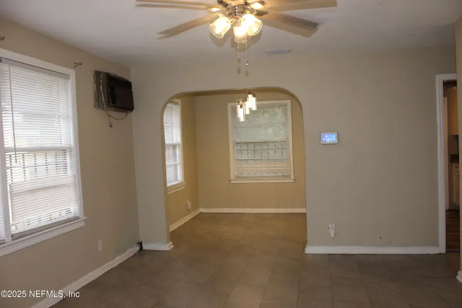 1659 University Street, Jacksonville, FL 32209 - Image #2