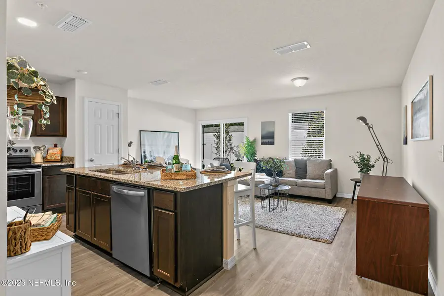 1510 Yelford Circle, Jacksonville, FL 32218 - Image #3