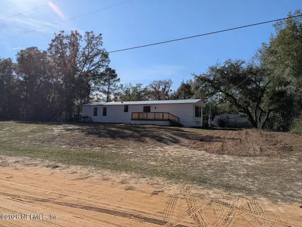 119 Walter Avenue, Interlachen, FL 32148