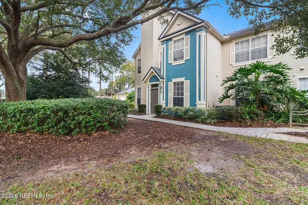 13703 Richmond Park N Drive #3303, Jacksonville, FL 32224