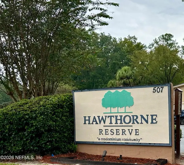 507 NW 39th Road #208, Gainesville, FL 32607