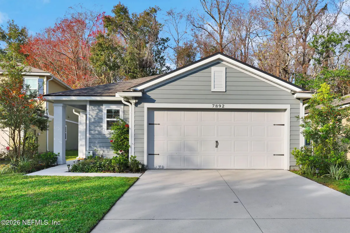 7892 Meadow Walk Lane, Jacksonville, FL 32256 - Image #1