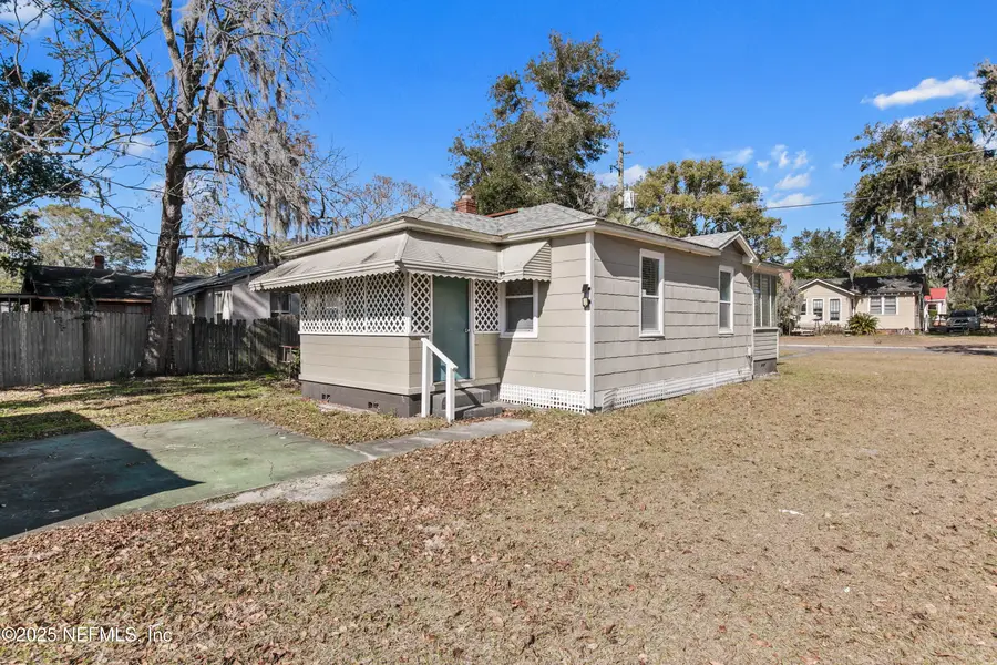 402 W 63rd Street, Jacksonville, FL 32208 - Image #2