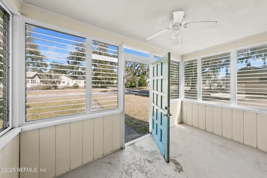 402 W 63rd Street, Jacksonville, FL 32208 - Image #3