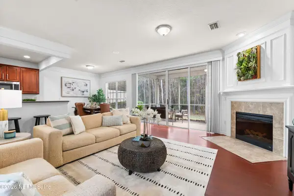 3897 Lionheart Drive, Jacksonville, FL 32216
