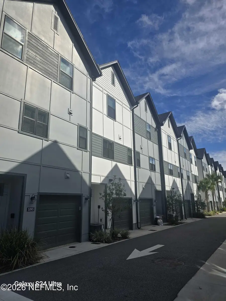 1093 Farwell Street, Jacksonville, FL 32204 - Image #3