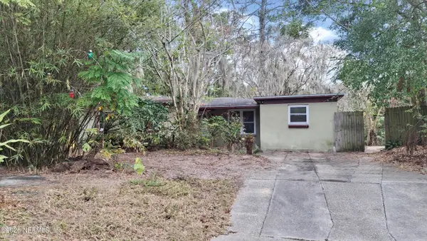 7227 Wendy Circle, Jacksonville, FL 32211