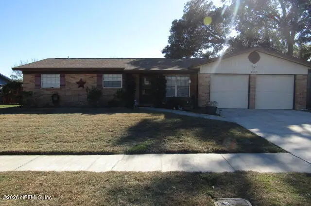 1042 Grove Park Lane, Orange Park, FL 32073 - Image #2