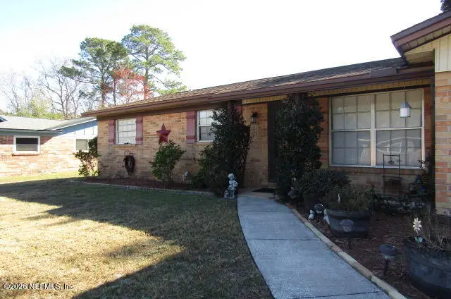 1042 Grove Park Lane, Orange Park, FL 32073 - Image #3