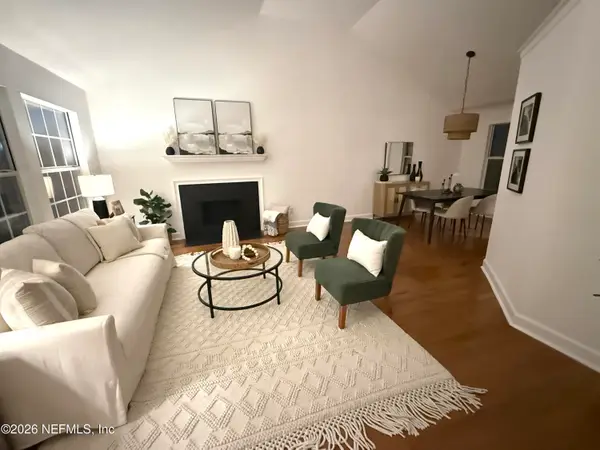 2249 Aztec W Drive, Jacksonville, FL 32246